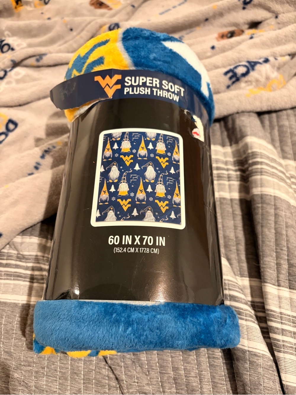 Super Soft Plush Throw Blanket - West Virginia Mountaineers Blue & Gold